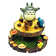 My Neighbor Totoro Merry-Go-Round Diorama Statue